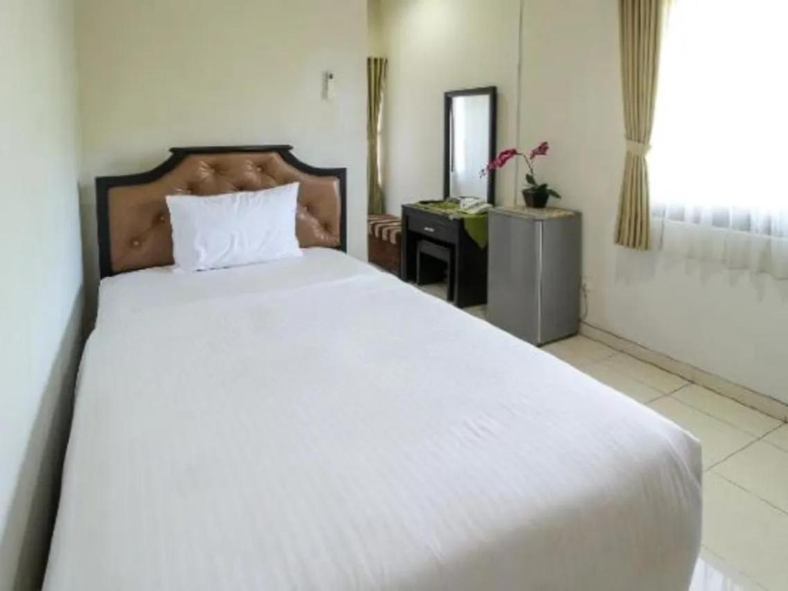 Tuban Torres Accommodation Kuta Lombok Buitenkant foto