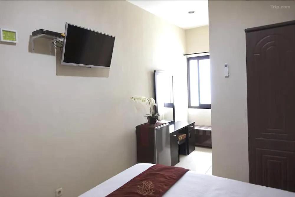 Tuban Torres Accommodation Kuta Lombok Buitenkant foto