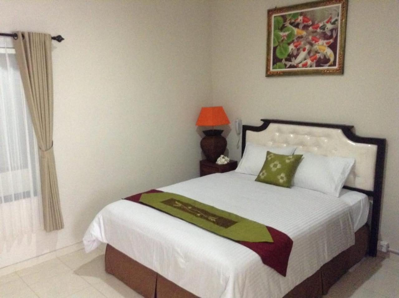 Tuban Torres Accommodation Kuta Lombok Buitenkant foto